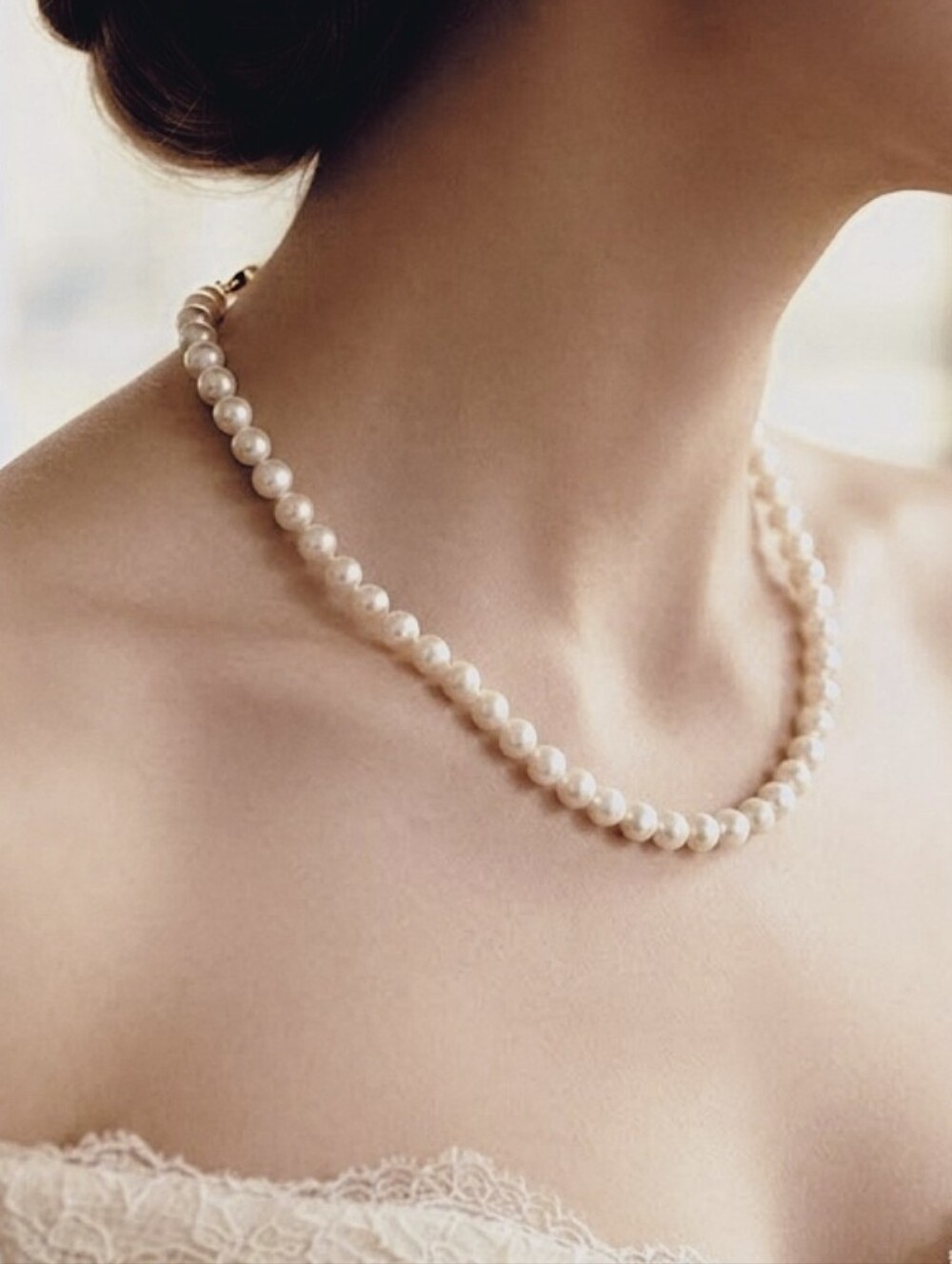 Vintage Faux Pearl Necklace